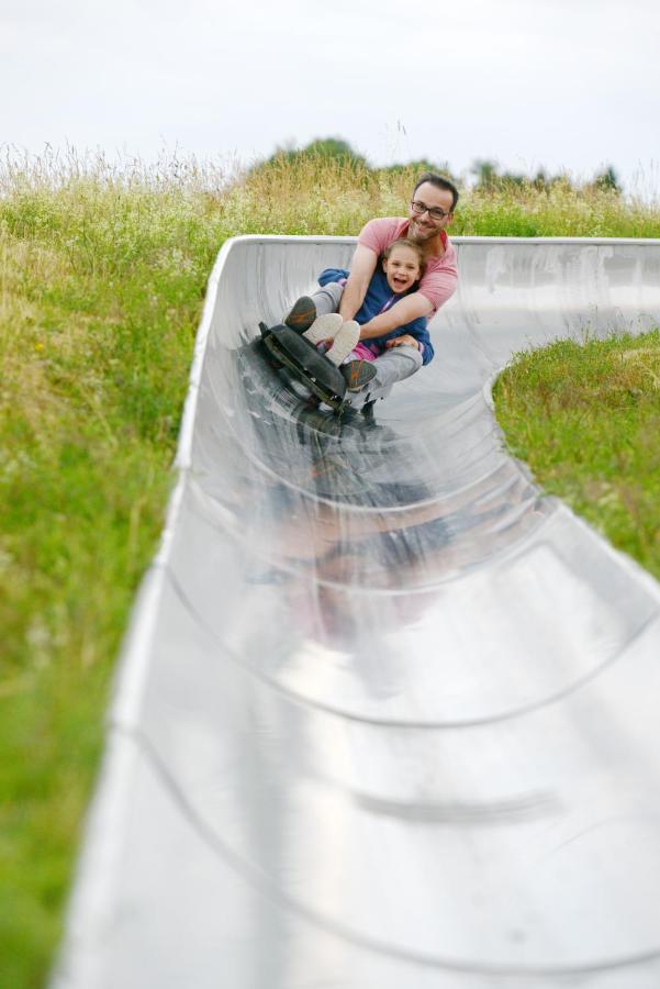 Feriendorf Auenland Eisfeld Buitenkant foto